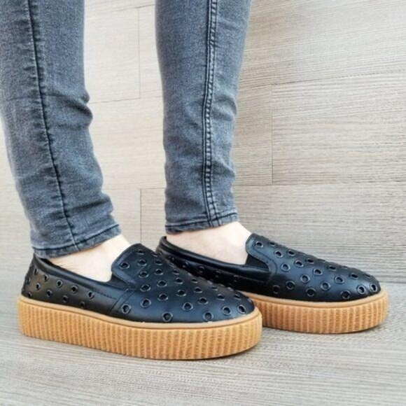 Black Perforated Slip On Shoes Gum Sole Platform - Picture 2 of 7
